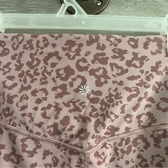 Athleta Elation Ultra High Rise Tight - Picture 3 of 6